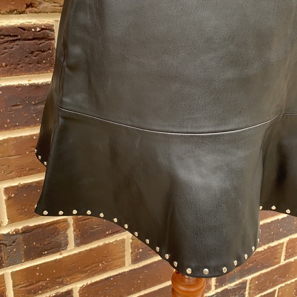 ZARA TRAFALUC | Faux leather skirt - Picture 7 of 9